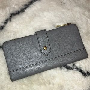 Gray leather fossil wallet